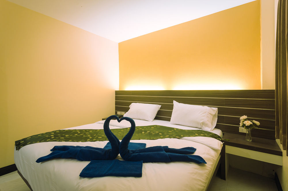 The Shades Bed And Breakfast Boutique Hotel Patong Exterior foto